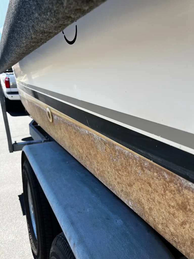 Seaswirl Striper — Hull Oxidation — before